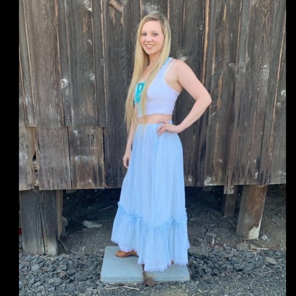 Gunne Sax Dresses & Skirts - Vtg 1970’s Blue Maxi Skirt Gunne Sax Gunne Sax Dresses & Skirts - Vtg 1970’s Blue Maxi Skirt Gunne Sax